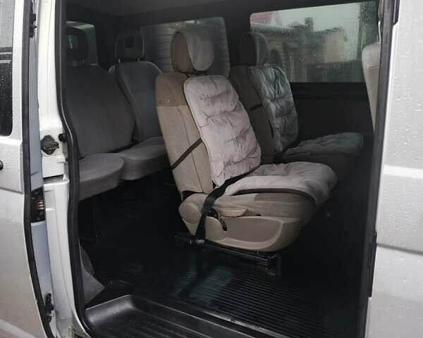 Серый Фольксваген Transporter, объемом двигателя 1.9 л и пробегом 379 тыс. км за 8700 $, фото 6 на Automoto.ua