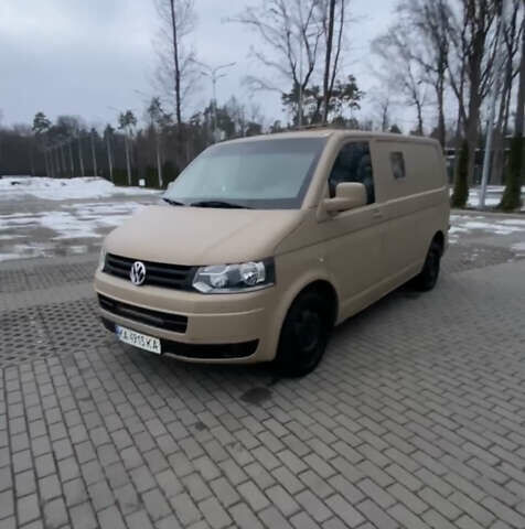 Серый Фольксваген Transporter, объемом двигателя 2.5 л и пробегом 690 тыс. км за 17000 $, фото 19 на Automoto.ua