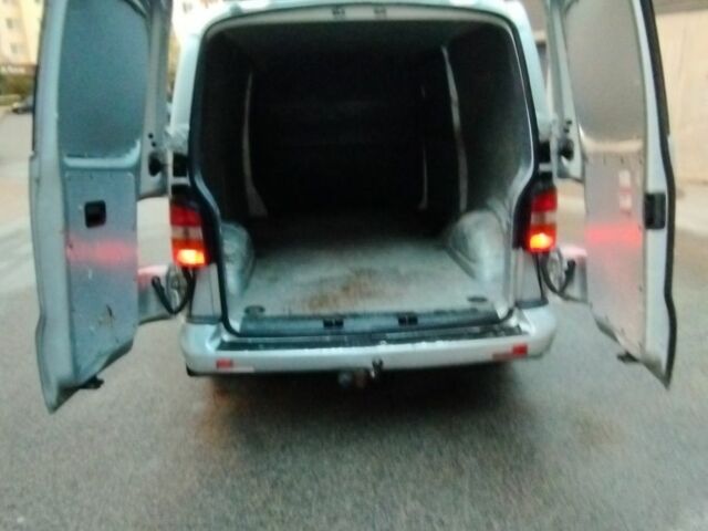 Сірий Фольксваген Transporter, об'ємом двигуна 2.5 л та пробігом 324 тис. км за 5100 $, фото 4 на Automoto.ua