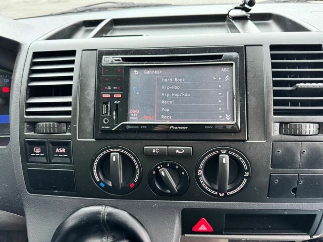 Серый Фольксваген Transporter, объемом двигателя 2.5 л и пробегом 460 тыс. км за 5500 $, фото 16 на Automoto.ua