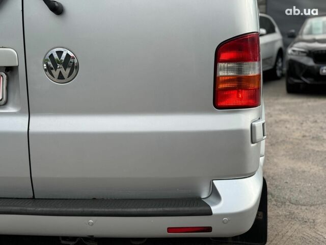 Серый Фольксваген Transporter, объемом двигателя 2.5 л и пробегом 346 тыс. км за 8190 $, фото 12 на Automoto.ua
