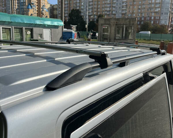 Серый Фольксваген Transporter, объемом двигателя 1.9 л и пробегом 200 тыс. км за 9200 $, фото 6 на Automoto.ua