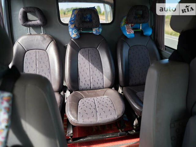 Серый Фольксваген Transporter, объемом двигателя 1.9 л и пробегом 302 тыс. км за 11000 $, фото 23 на Automoto.ua