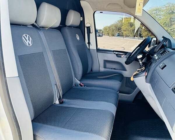 Сірий Фольксваген Transporter, об'ємом двигуна 2.46 л та пробігом 293 тис. км за 6800 $, фото 19 на Automoto.ua