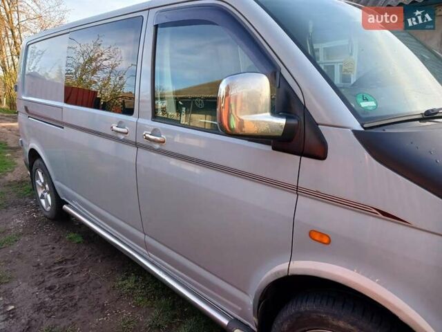 Серый Фольксваген Transporter, объемом двигателя 2.46 л и пробегом 384 тыс. км за 7000 $, фото 2 на Automoto.ua