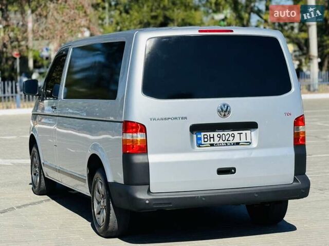 Сірий Фольксваген Transporter, об'ємом двигуна 2.46 л та пробігом 293 тис. км за 6800 $, фото 16 на Automoto.ua