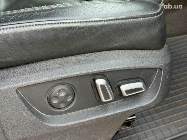 Серый Фольксваген Transporter, объемом двигателя 2.5 л и пробегом 346 тыс. км за 8190 $, фото 23 на Automoto.ua