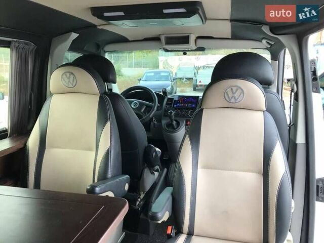 Серый Фольксваген Transporter, объемом двигателя 1.9 л и пробегом 240 тыс. км за 11300 $, фото 16 на Automoto.ua