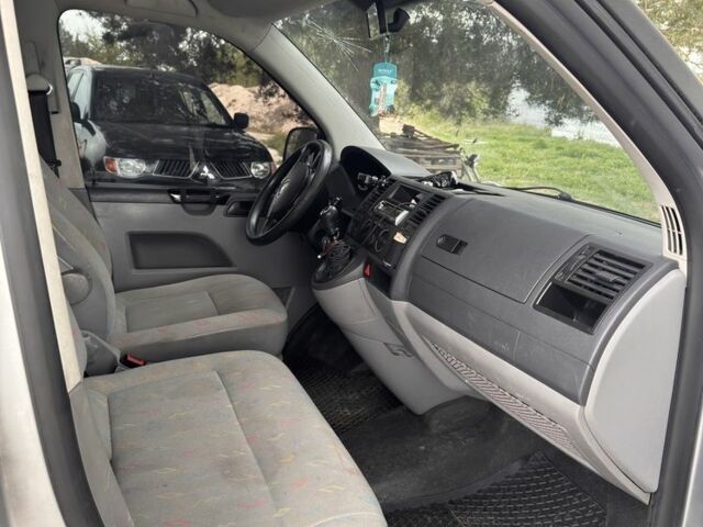 Сірий Фольксваген Transporter, об'ємом двигуна 2.5 л та пробігом 285 тис. км за 6500 $, фото 9 на Automoto.ua