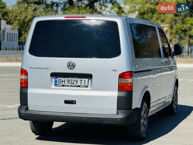 Сірий Фольксваген Transporter, об'ємом двигуна 2.46 л та пробігом 293 тис. км за 6800 $, фото 13 на Automoto.ua