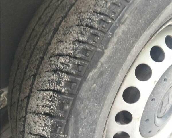 Сірий Фольксваген Transporter, об'ємом двигуна 1.9 л та пробігом 440 тис. км за 4500 $, фото 14 на Automoto.ua