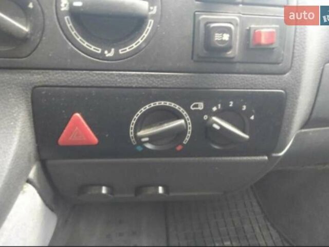 Сірий Фольксваген Transporter, об'ємом двигуна 1.9 л та пробігом 440 тис. км за 4500 $, фото 22 на Automoto.ua