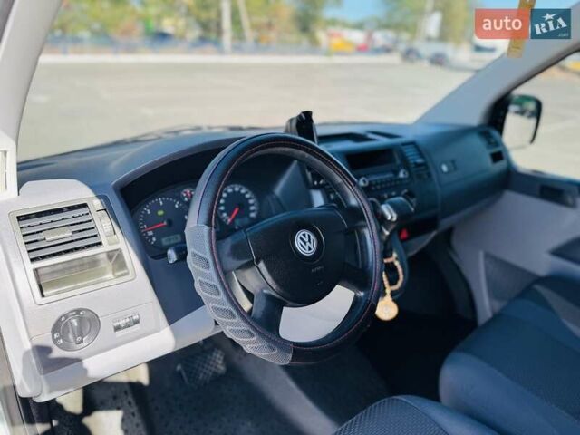 Сірий Фольксваген Transporter, об'ємом двигуна 2.46 л та пробігом 293 тис. км за 6800 $, фото 23 на Automoto.ua