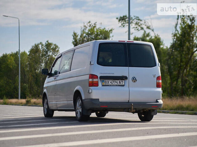 Серый Фольксваген Transporter, объемом двигателя 1.9 л и пробегом 302 тыс. км за 11000 $, фото 10 на Automoto.ua