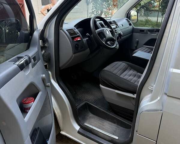 Сірий Фольксваген Transporter, об'ємом двигуна 2.46 л та пробігом 380 тис. км за 7000 $, фото 11 на Automoto.ua