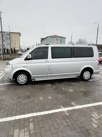 Сірий Фольксваген Transporter, об'ємом двигуна 2.46 л та пробігом 230 тис. км за 9900 $, фото 3 на Automoto.ua