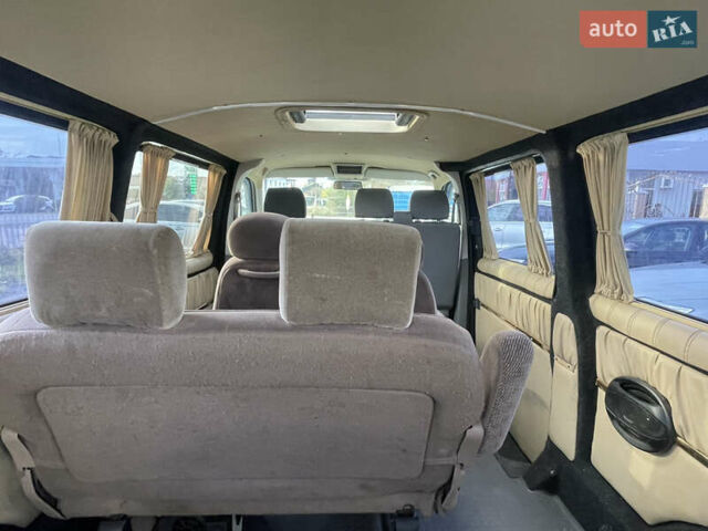 Серый Фольксваген Transporter, объемом двигателя 2.5 л и пробегом 374 тыс. км за 7900 $, фото 9 на Automoto.ua