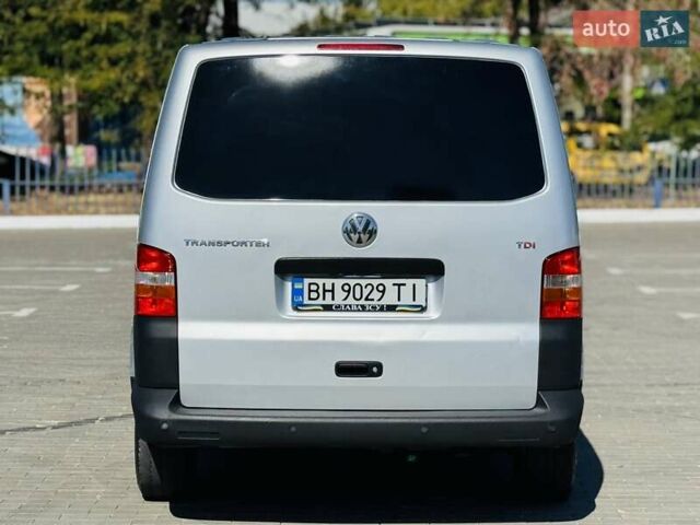 Сірий Фольксваген Transporter, об'ємом двигуна 2.46 л та пробігом 293 тис. км за 6800 $, фото 18 на Automoto.ua