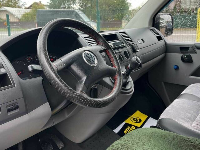 Сірий Фольксваген Transporter, об'ємом двигуна 1.9 л та пробігом 299 тис. км за 8900 $, фото 6 на Automoto.ua