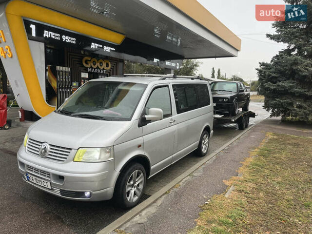 Серый Фольксваген Transporter, объемом двигателя 1.9 л и пробегом 200 тыс. км за 9200 $, фото 1 на Automoto.ua