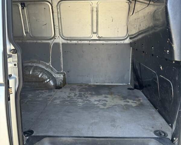 Сірий Фольксваген Transporter, об'ємом двигуна 2.46 л та пробігом 293 тис. км за 6800 $, фото 24 на Automoto.ua