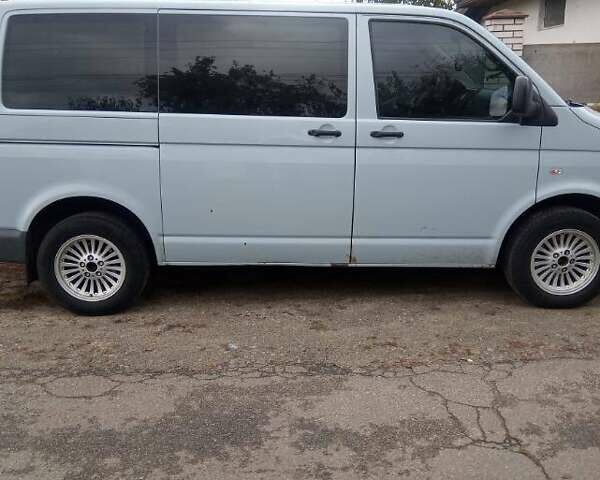 Серый Фольксваген Transporter, объемом двигателя 1.98 л и пробегом 234 тыс. км за 8000 $, фото 4 на Automoto.ua