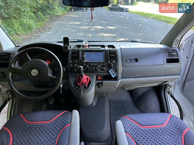 Сірий Фольксваген Transporter, об'ємом двигуна 2.46 л та пробігом 270 тис. км за 9200 $, фото 7 на Automoto.ua