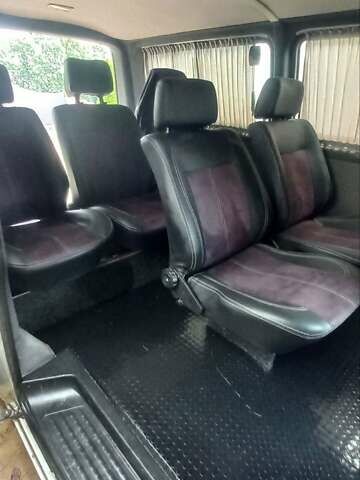 Серый Фольксваген Transporter, объемом двигателя 2.5 л и пробегом 350 тыс. км за 10500 $, фото 6 на Automoto.ua