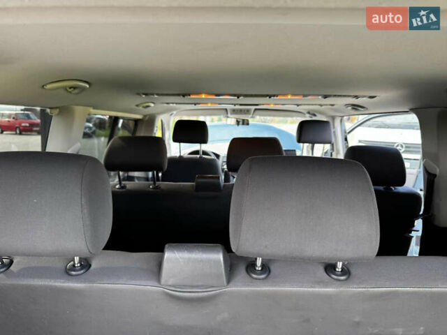 Серый Фольксваген Transporter, объемом двигателя 1.9 л и пробегом 380 тыс. км за 10500 $, фото 13 на Automoto.ua