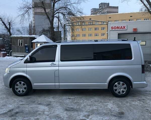 Сірий Фольксваген Transporter, об'ємом двигуна 2.5 л та пробігом 170 тис. км за 14000 $, фото 1 на Automoto.ua