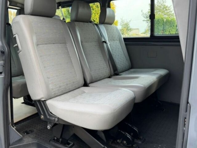 Серый Фольксваген Transporter, объемом двигателя 0 л и пробегом 217 тыс. км за 4900 $, фото 6 на Automoto.ua