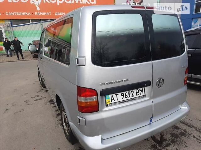 Сірий Фольксваген Transporter, об'ємом двигуна 2.5 л та пробігом 370 тис. км за 8700 $, фото 2 на Automoto.ua