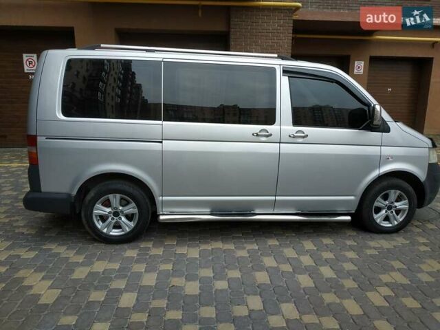 Сірий Фольксваген Transporter, об'ємом двигуна 1.9 л та пробігом 440 тис. км за 9700 $, фото 1 на Automoto.ua