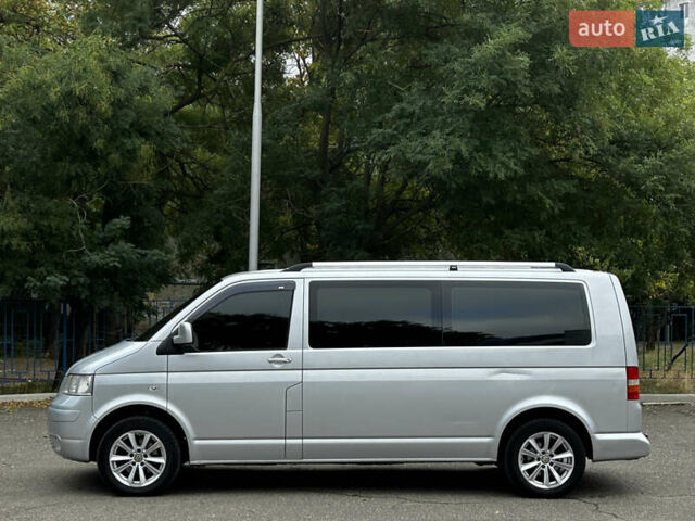 Серый Фольксваген Transporter, объемом двигателя 2.46 л и пробегом 300 тыс. км за 10799 $, фото 1 на Automoto.ua