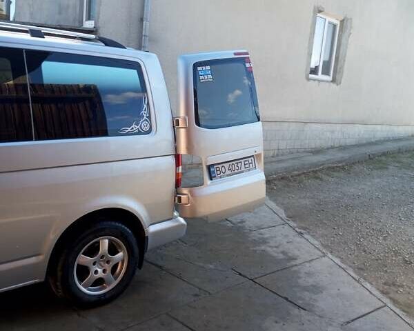 Серый Фольксваген Transporter, объемом двигателя 1.9 л и пробегом 341 тыс. км за 12000 $, фото 10 на Automoto.ua