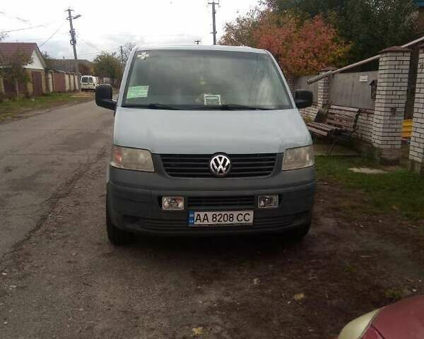 Серый Фольксваген Transporter, объемом двигателя 1.98 л и пробегом 234 тыс. км за 8000 $, фото 3 на Automoto.ua