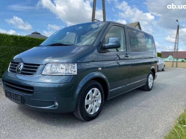 Серый Фольксваген Transporter, объемом двигателя 0 л и пробегом 200 тыс. км за 3000 $, фото 1 на Automoto.ua