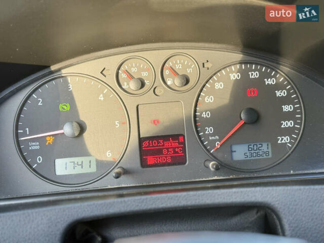 Серый Фольксваген Transporter, объемом двигателя 2.46 л и пробегом 530 тыс. км за 9200 $, фото 27 на Automoto.ua