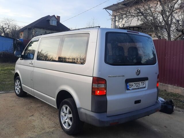 Серый Фольксваген Transporter, объемом двигателя 1.9 л и пробегом 360 тыс. км за 9300 $, фото 6 на Automoto.ua