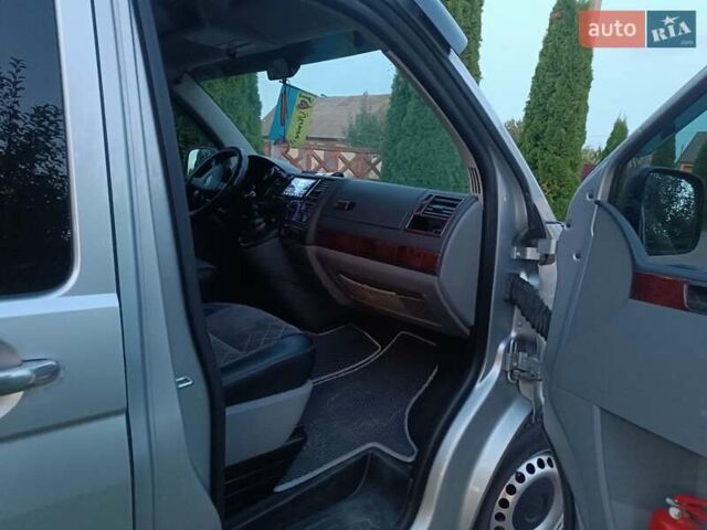 Сірий Фольксваген Transporter, об'ємом двигуна 1.98 л та пробігом 420 тис. км за 8900 $, фото 9 на Automoto.ua