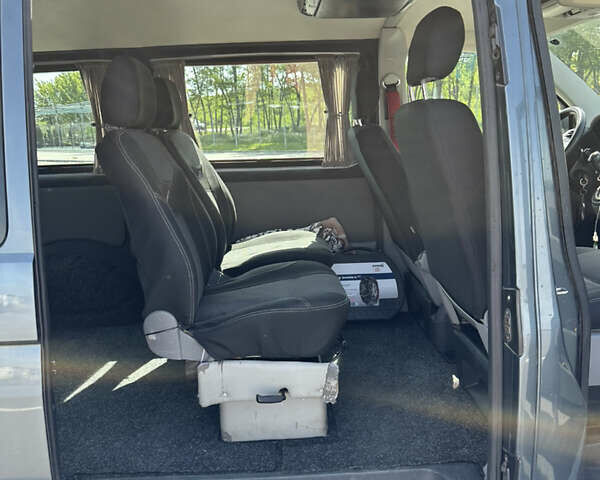 Серый Фольксваген Transporter, объемом двигателя 2.4 л и пробегом 375 тыс. км за 11999 $, фото 11 на Automoto.ua