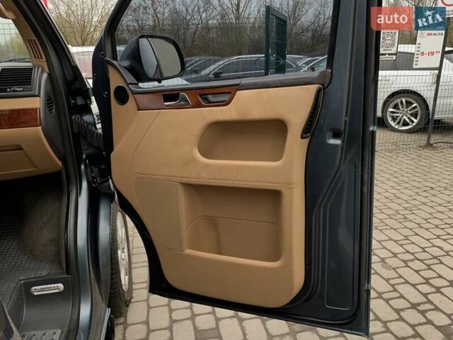 Серый Фольксваген Transporter, объемом двигателя 2.5 л и пробегом 234 тыс. км за 11955 $, фото 34 на Automoto.ua