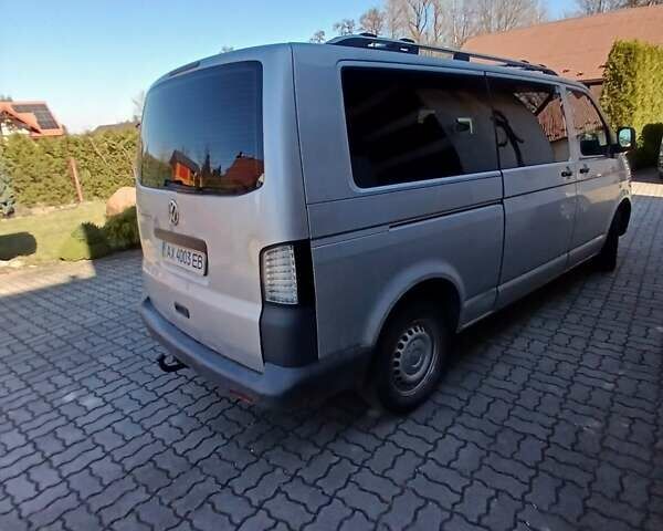 Серый Фольксваген Transporter, объемом двигателя 2.46 л и пробегом 330 тыс. км за 9000 $, фото 3 на Automoto.ua