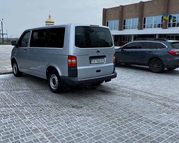 Сірий Фольксваген Transporter, об'ємом двигуна 2.46 л та пробігом 240 тис. км за 11900 $, фото 6 на Automoto.ua