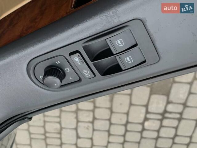 Серый Фольксваген Transporter, объемом двигателя 2.5 л и пробегом 234 тыс. км за 11955 $, фото 40 на Automoto.ua