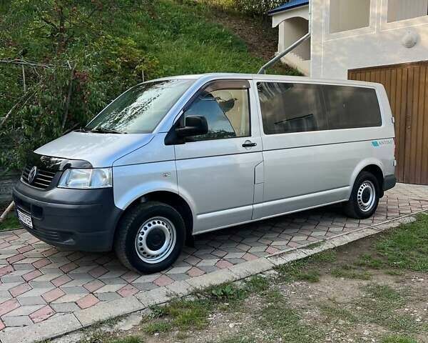 Серый Фольксваген Transporter, объемом двигателя 2.5 л и пробегом 370 тыс. км за 9500 $, фото 49 на Automoto.ua