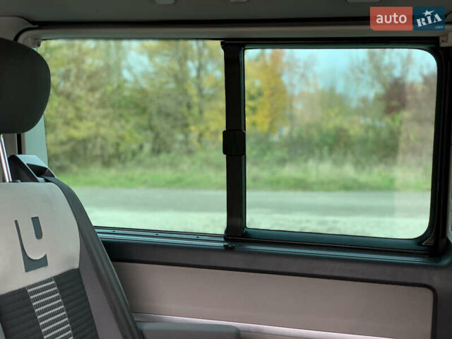 Серый Фольксваген Transporter, объемом двигателя 2.5 л и пробегом 352 тыс. км за 14455 $, фото 35 на Automoto.ua