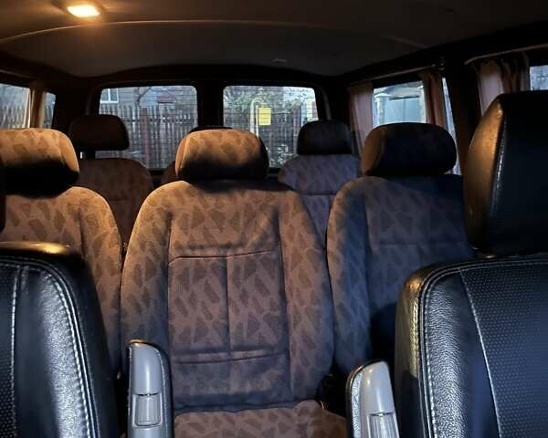 Серый Фольксваген Transporter, объемом двигателя 2.46 л и пробегом 420 тыс. км за 11100 $, фото 2 на Automoto.ua