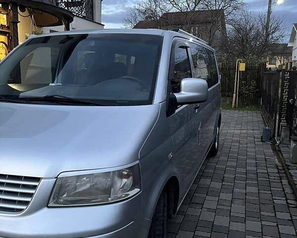 Серый Фольксваген Transporter, объемом двигателя 2.46 л и пробегом 420 тыс. км за 11100 $, фото 3 на Automoto.ua