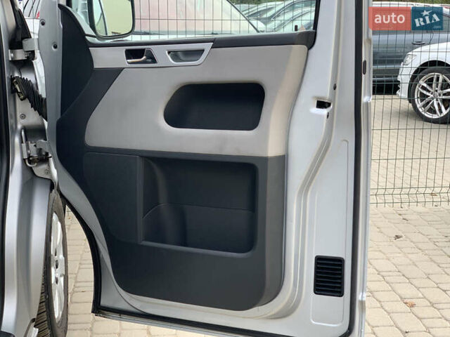 Серый Фольксваген Transporter, объемом двигателя 2.5 л и пробегом 352 тыс. км за 14455 $, фото 37 на Automoto.ua